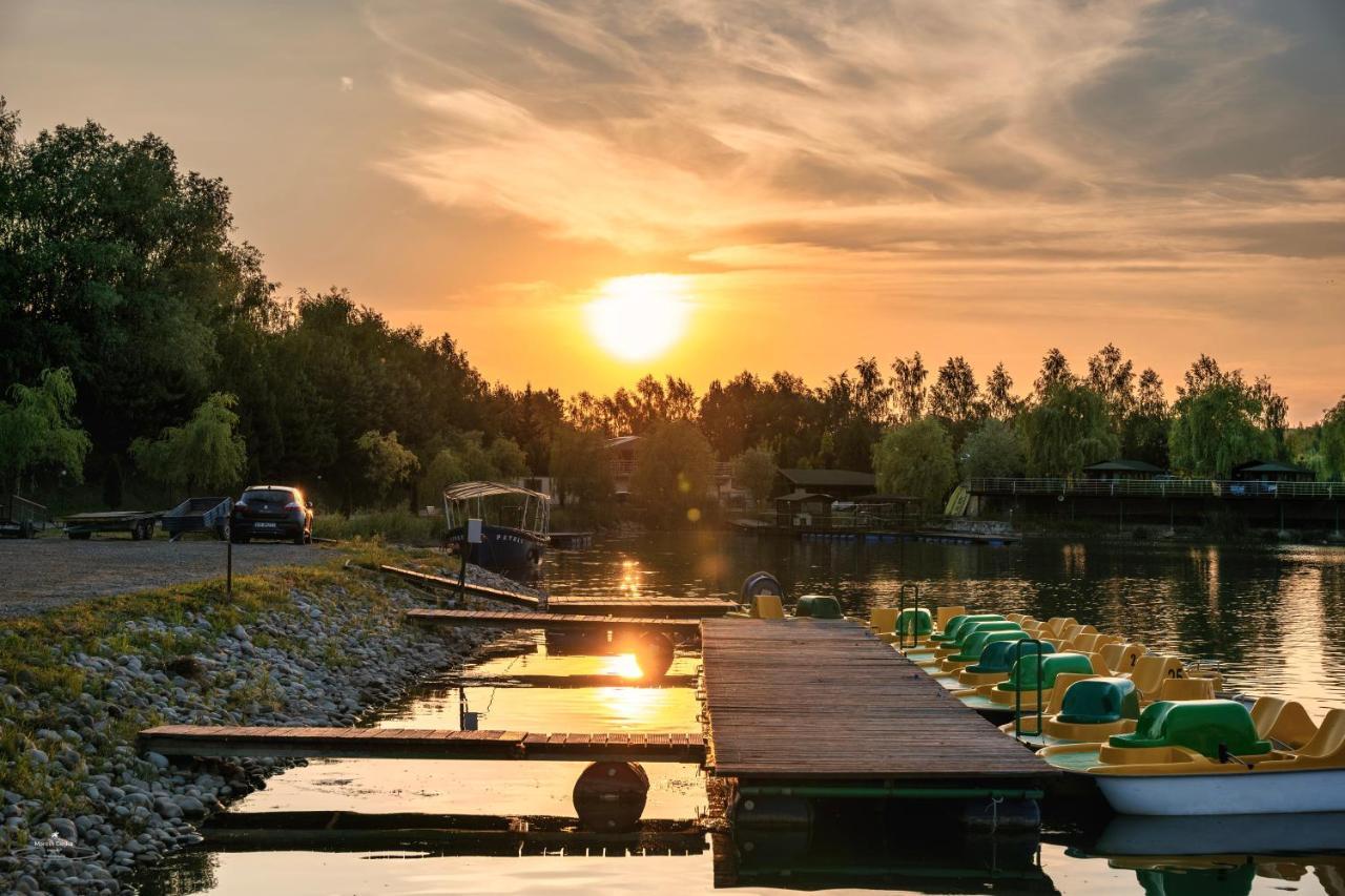 Wierzbowa Przystan Czchow Bagian luar foto